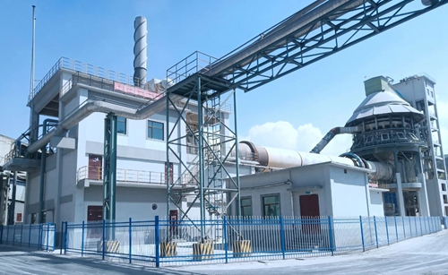 祝賀！青海宜化燃氣三筒窯一次性點火成功(圖1)