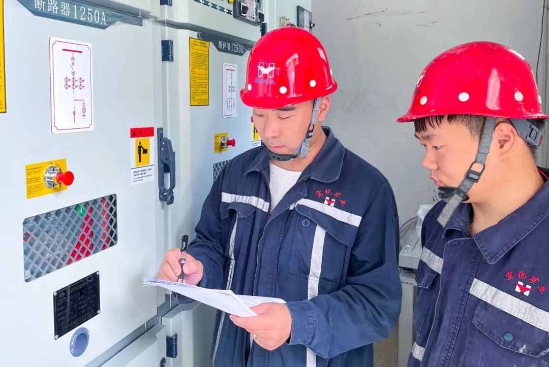 【宜化榜樣】宜化礦業(yè)余鵬程：不遺余力，用匠心書寫奮進(jìn)青春(圖4)