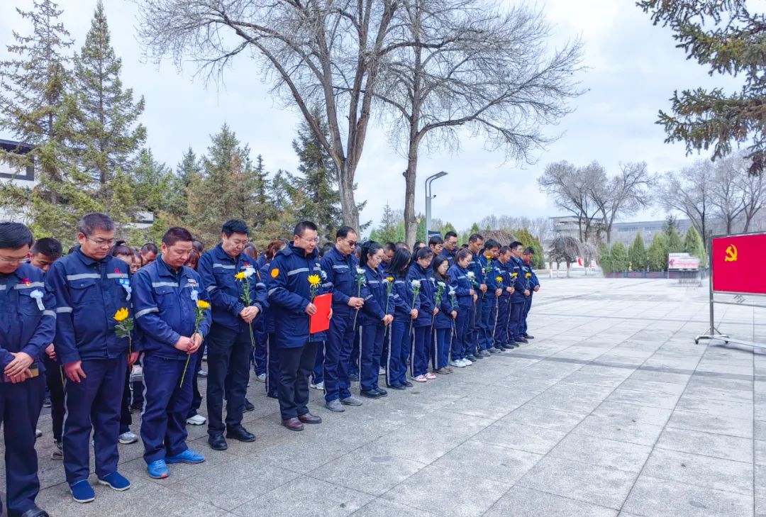 青海片區(qū)公司：緬懷先輩祭英烈，踔厲奮發(fā)譜新篇(圖4)