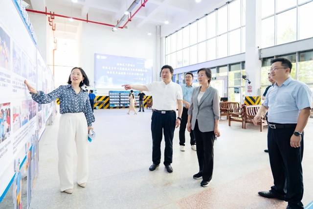 湖北省人社廳黨組書記、廳長(zhǎng)李述永到宜化實(shí)訓(xùn)基地調(diào)研