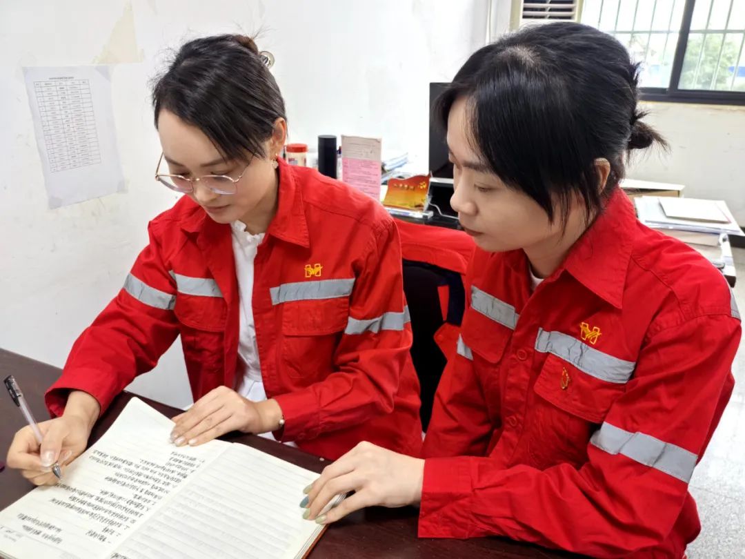 【宜化榜樣】化機公司李丹：提升素質(zhì)強技能，勇于奉獻顯擔當(圖3)
