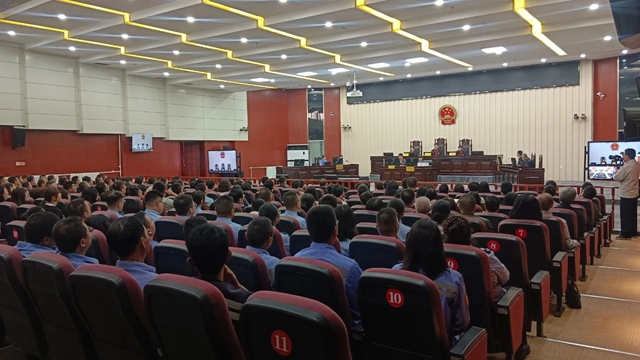 青海宜化:旁聽庭審敲警鐘,紀(jì)法紅線記心間(圖1) 青海宜化:旁聽庭審敲警鐘,紀(jì)法紅線記心間(圖1)