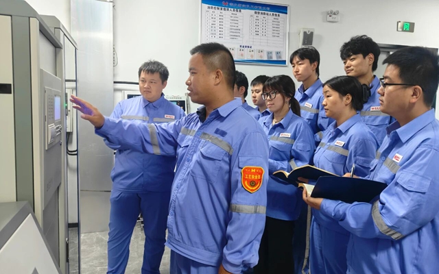 宜化大學生新工完成崗前培訓，開啟職業(yè)新篇章(圖1)