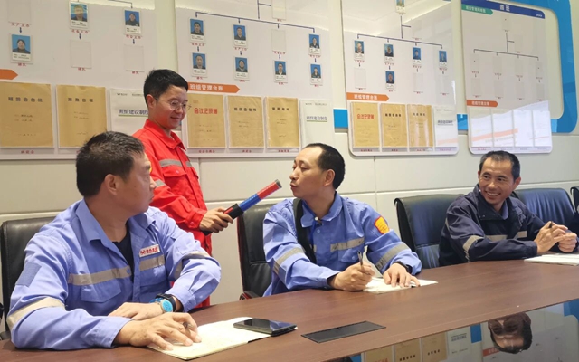 筑牢安全防護(hù)網(wǎng)，磷化工公司這樣過(guò)“雙節(jié)”(圖1)