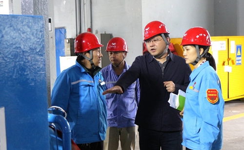 宜昌市國資委黨委委員、副主任曹紅國到股份公司開展主題教育調(diào)研
